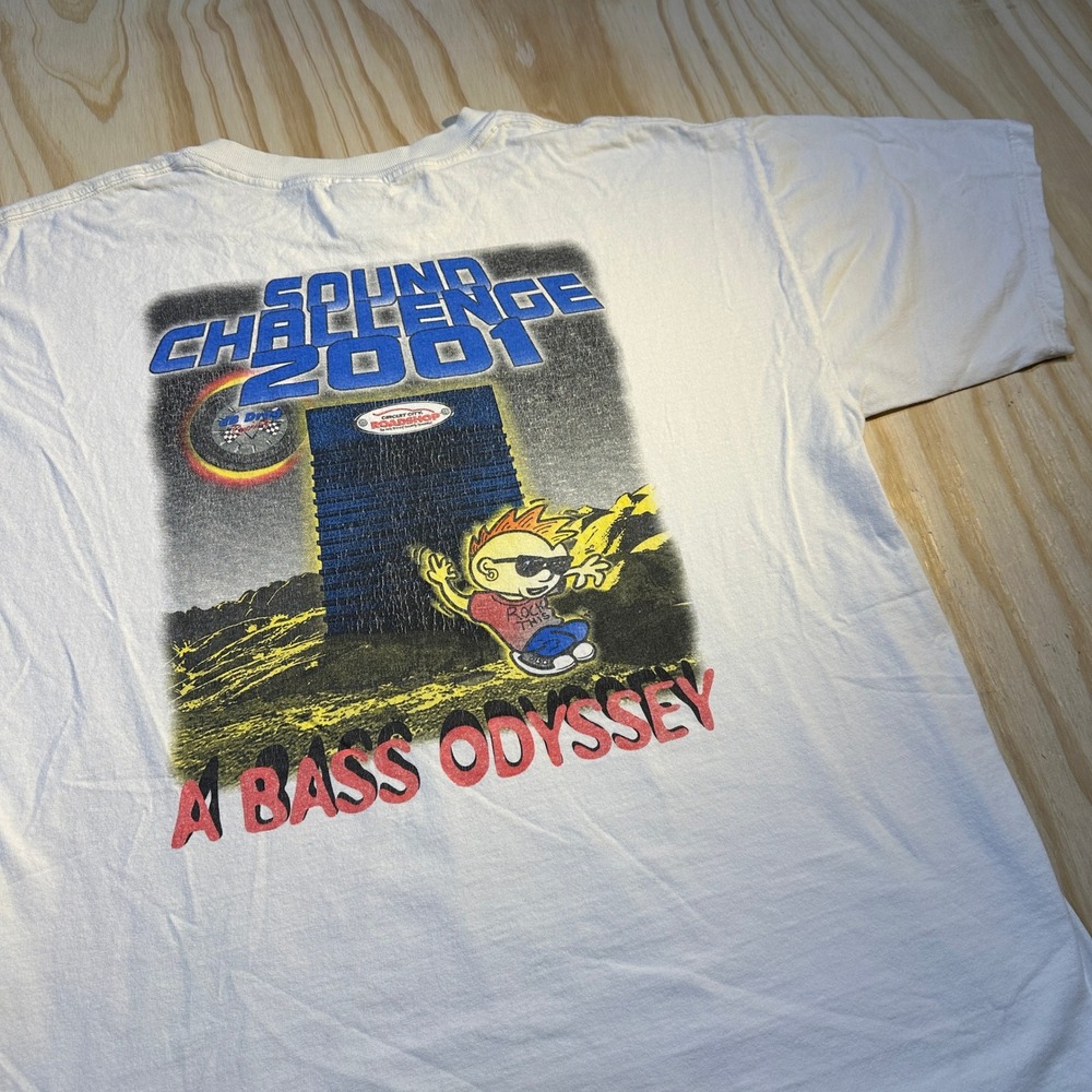Vintage 2001 Circuit City Sound Challenge Bass Odyssey T-Shirt XL White Gildan